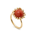 · Anello in Oro Giallo con Corallo Rosso e Diamanti ·