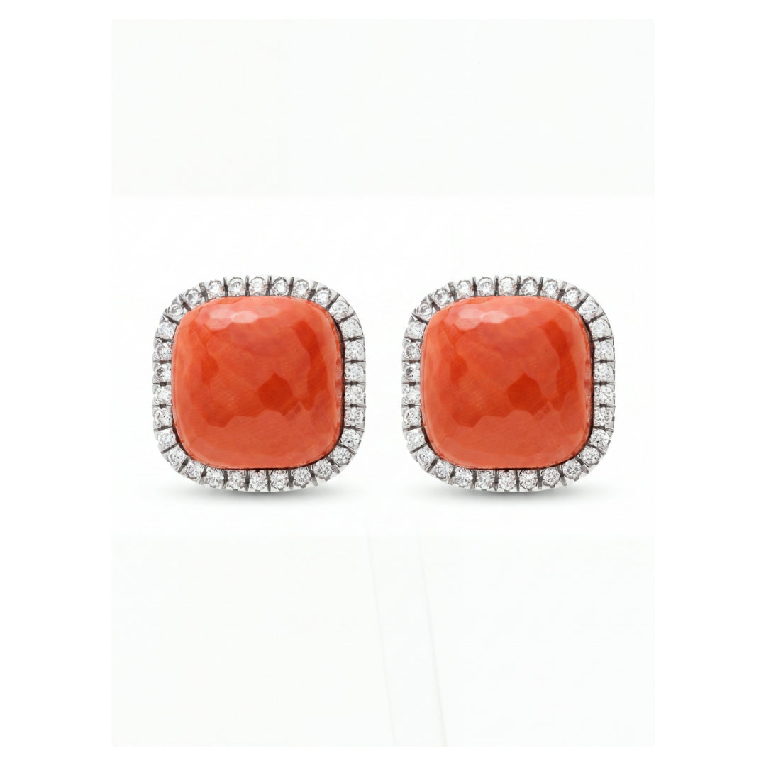 · Orecchini in Oro Bianco con Corallo Rosso e Diamanti ·