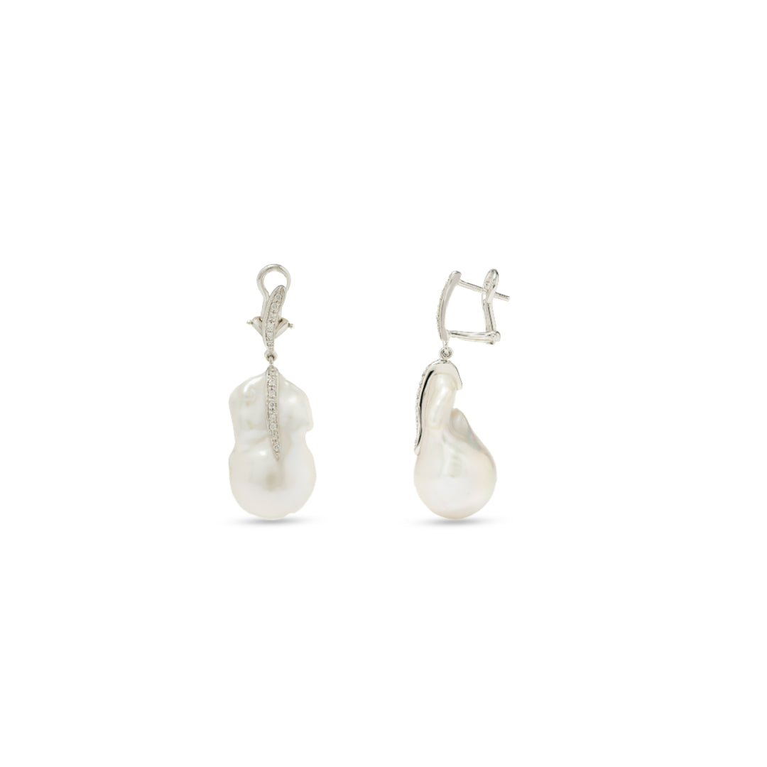 · Orecchini Laura in Oro Bianco con Perle Barocche e Diamanti ·
